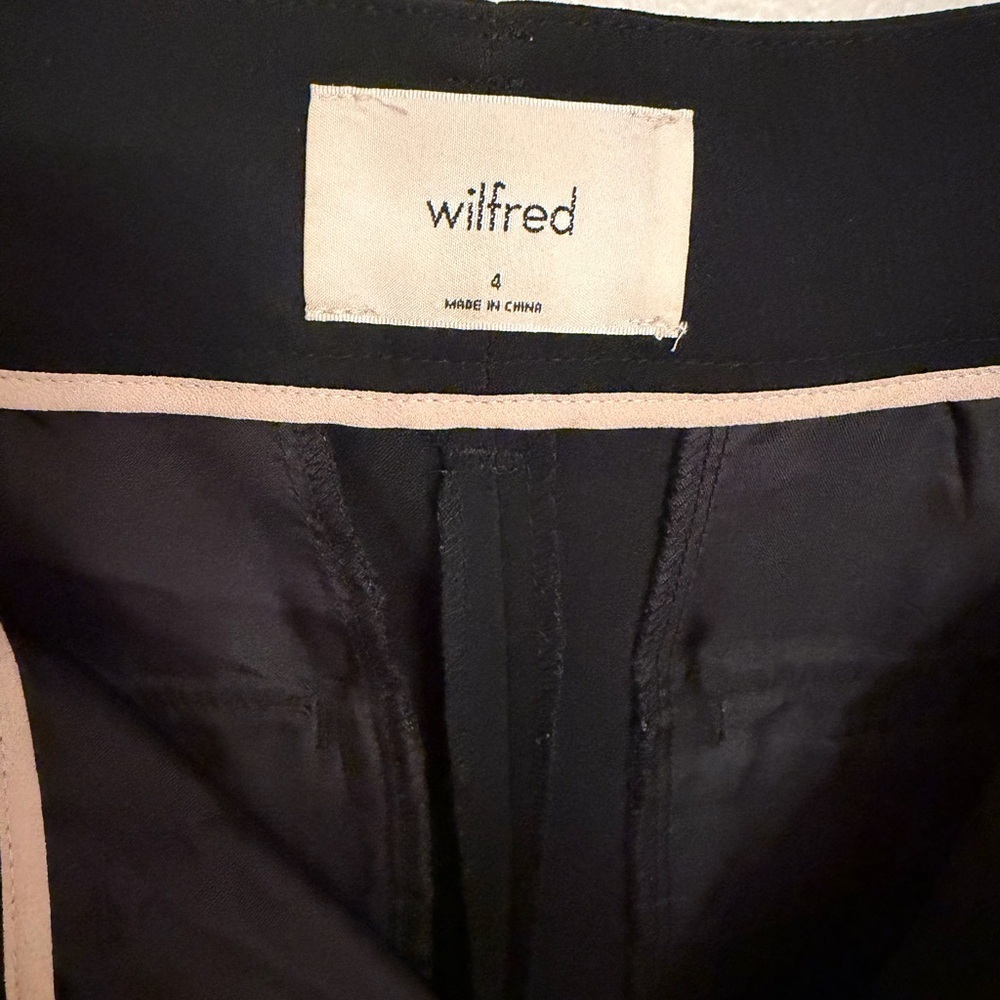Aritzia Wilfred Straight Cropped Black Slacks with Side Stripes - Picture 4 of 7